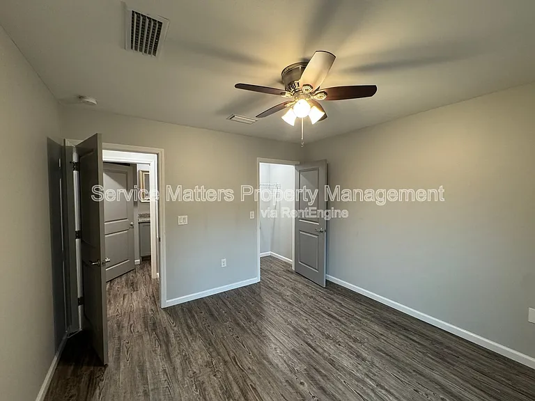 6848 Stirrup Ln — Photo 17