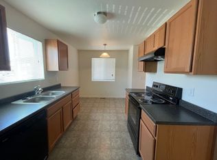 505 W 2nd St APT D, Cheyenne, WY 82007