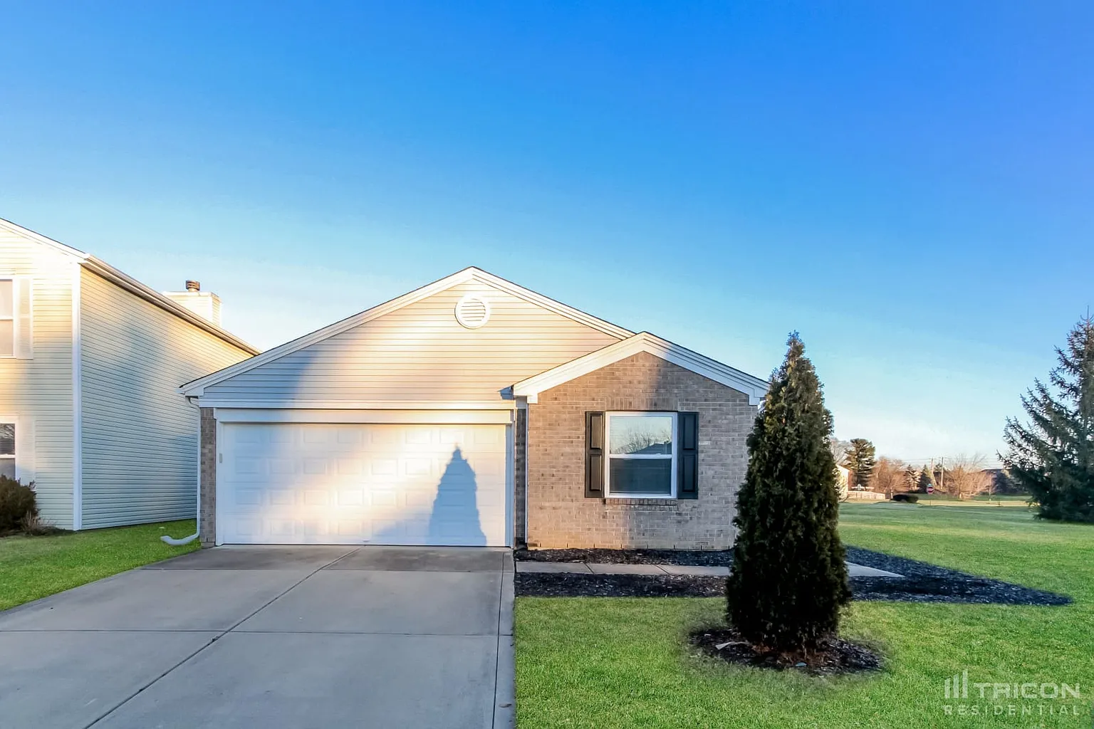 6409 Alonzo Dr photo 1