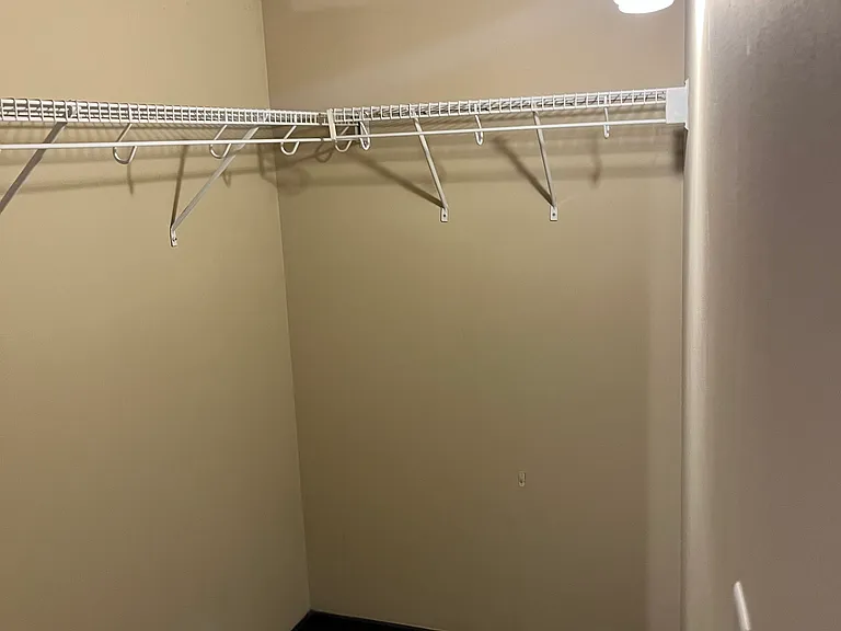 1114 Lucas Ave #408 — Photo 17