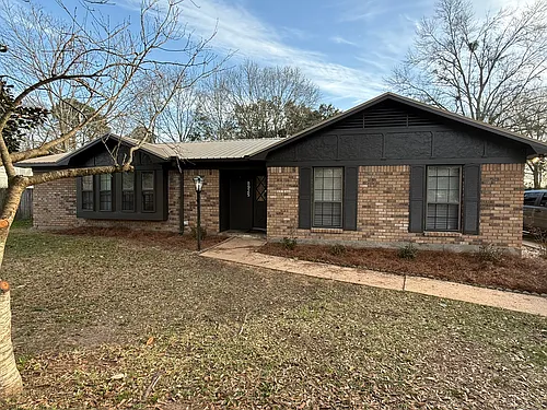 8925 Dawes Point Dr Photo 1