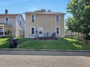 122 S Cedar Ave, Lancaster, OH 43130