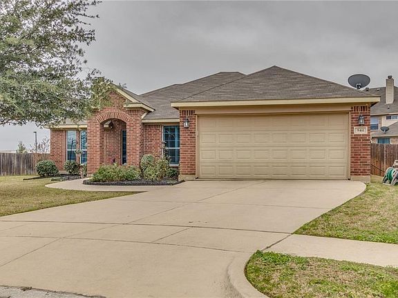 3rd image of 944 Mimosa Ct
