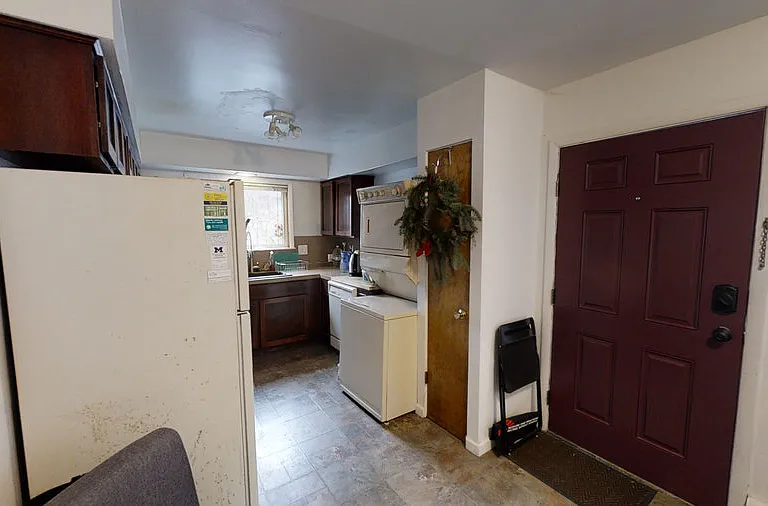 1544 Jones Dr #1544-2 — Photo 1