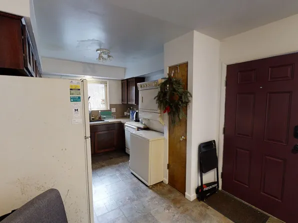 1544 Jones Dr, Ann Arbor, MI
