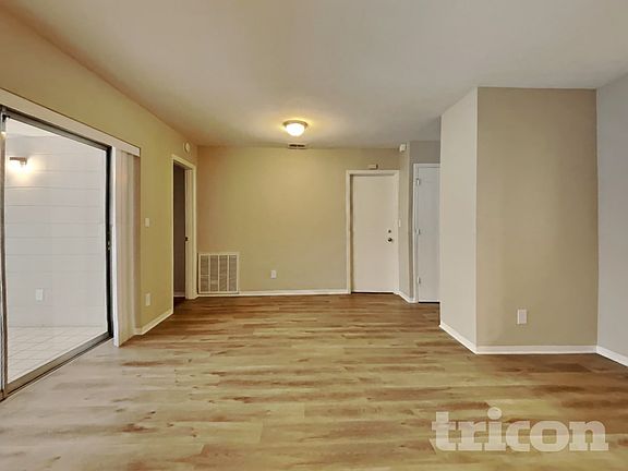 3rd image of 2022 68th Ave S