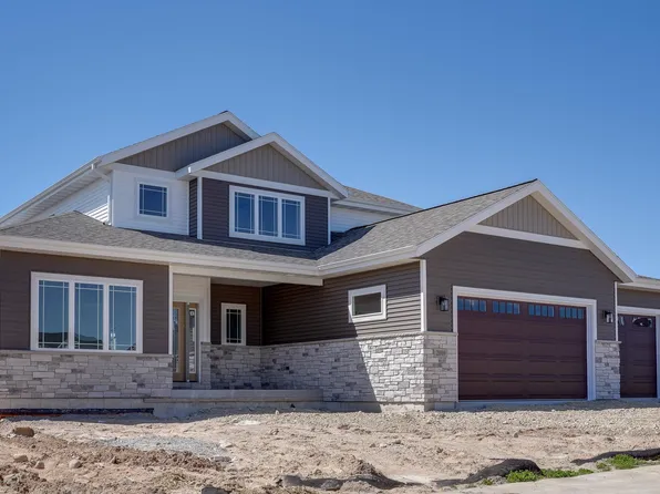 2009 Paris Ln, Cottage Grove, WI 53527
