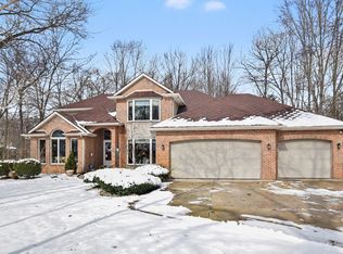 21717 Knobcone Ct, Bristol, IN 46507