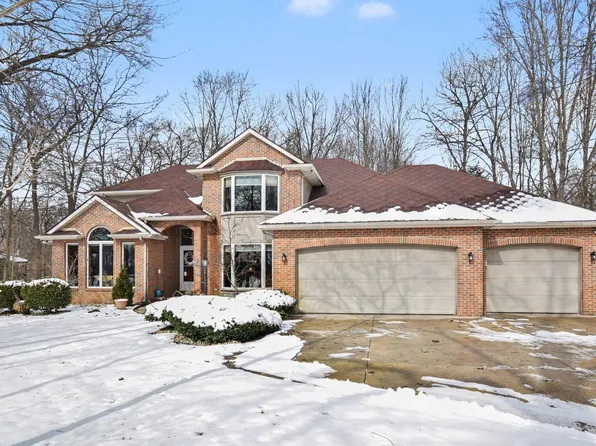 21717 Knobcone Ct, Bristol, IN 46507