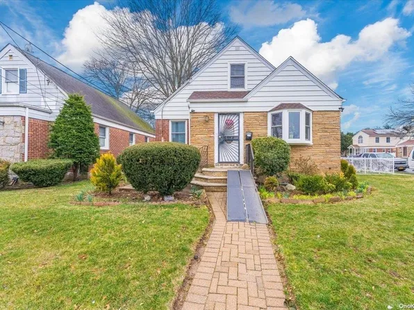 444 Greenwich Street, Hempstead, NY 11550