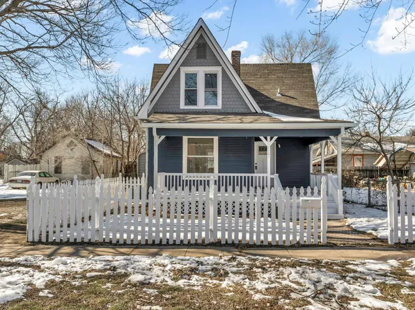 1107 S Laura Ave, Wichita, KS 67211