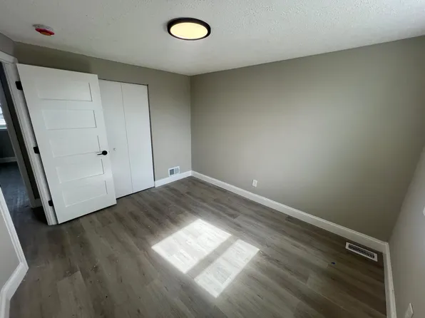 2724 Marbourne Ave, Baltimore, MD 21230