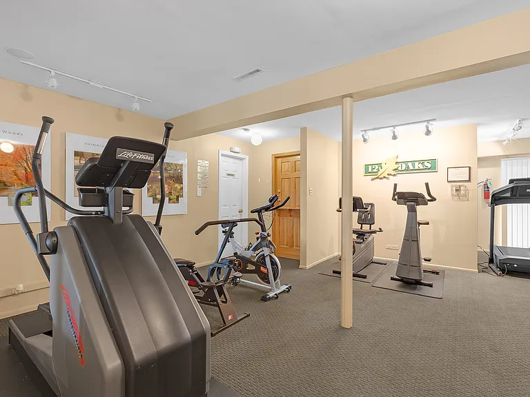 700 Perrie Dr #416 — Photo 17
