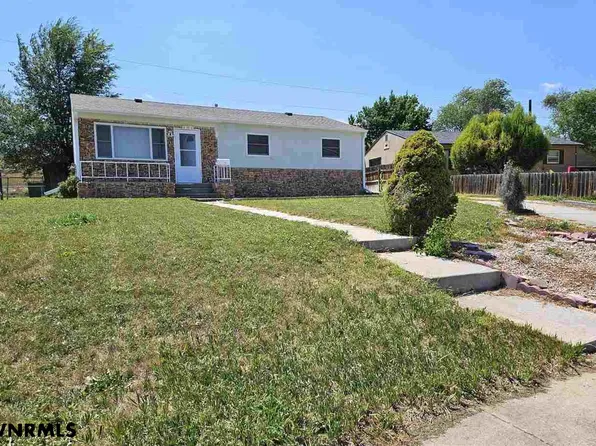 95 Spring Valley Ln, Gering, NE 69341