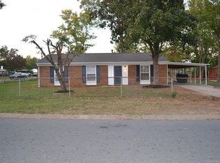 728 Milan Rd E, Charlotte, NC 28216