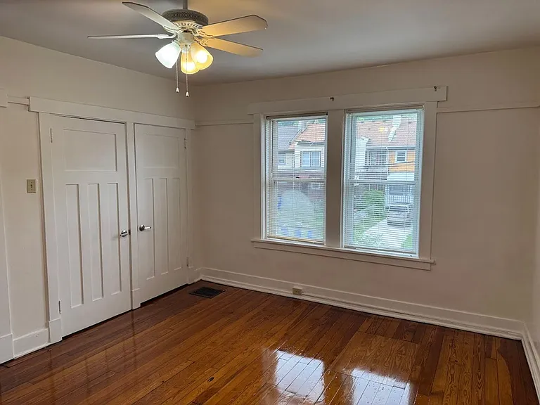 1651 Chislett St — Photo 22