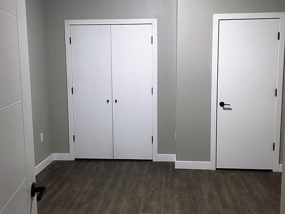 5th image of 157 S Kalamazoo Mall APT 206