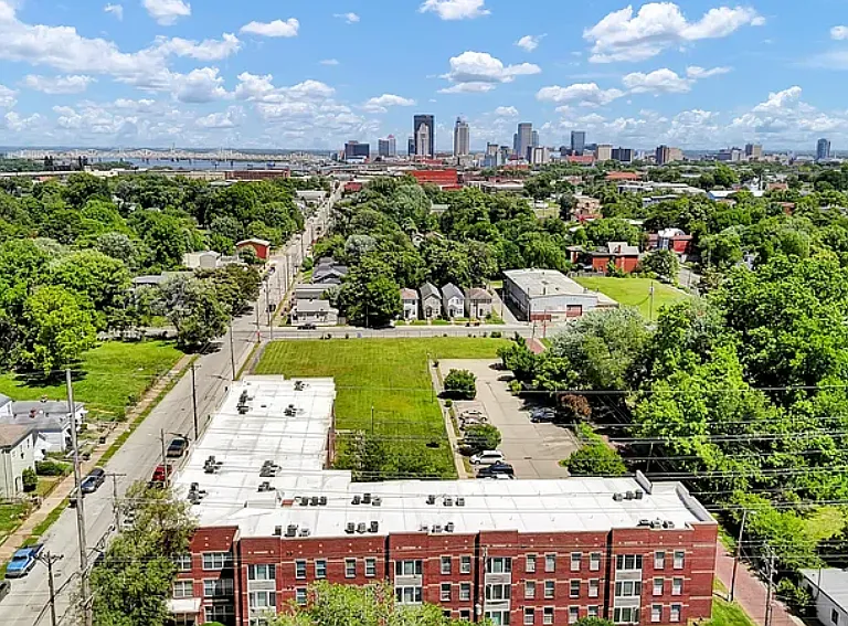 Rowan Place Apartments — Photo 10