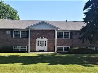 3804 Timberview St NW APT 2, North Canton, OH 44720