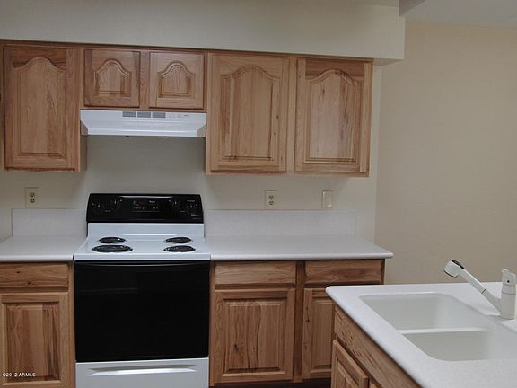 Kitchen Hickory Cabients