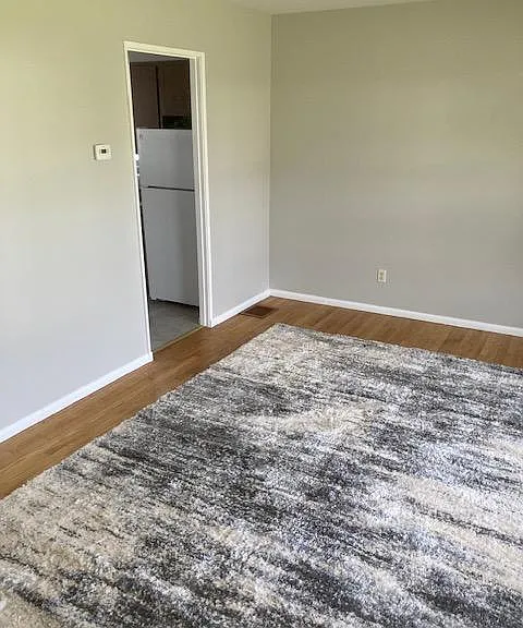 109 Winfield Dr — Photo 9