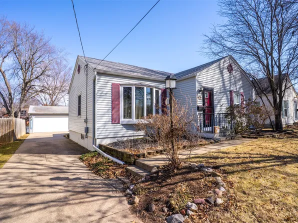 1907 55th St, Des Moines, IA 50310