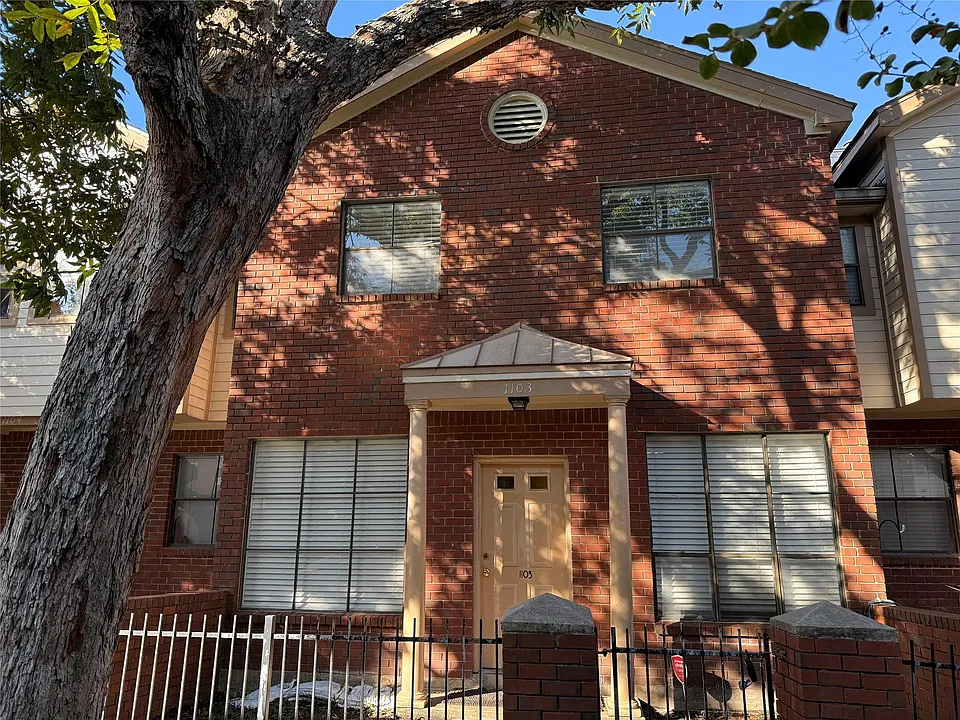 1103 Dulles Ave #1103