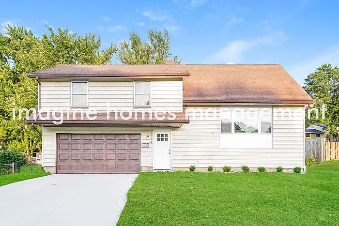 1st image of 9379 Fairfield Dr