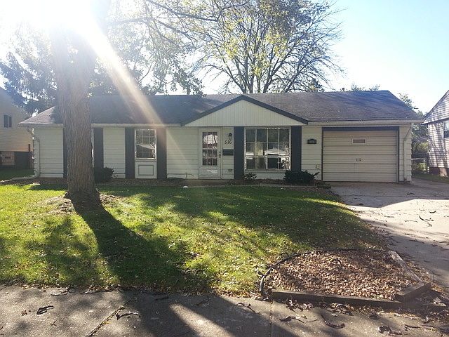 1st image of 516 E Birch Dr