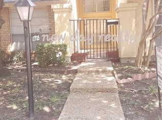 12735 Burninglog Ln, Dallas, TX 75243