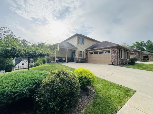 139 Long Dr, Daniels, WV 25832