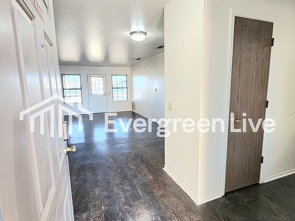 2nd image of 116 Hound Ct