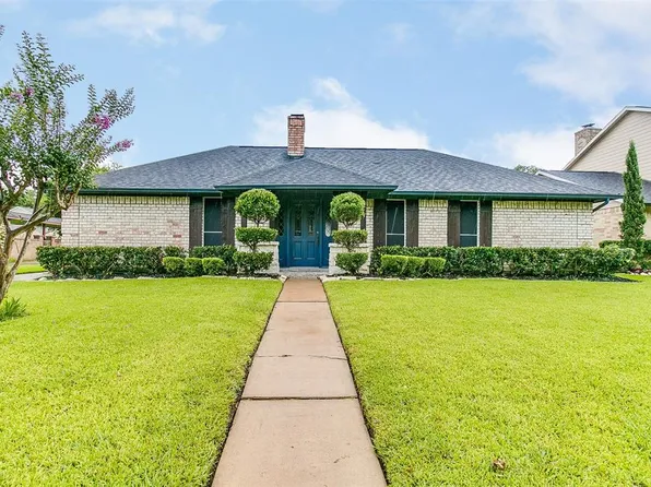 2330 Deer Meadow Dr, Missouri City, TX 77489