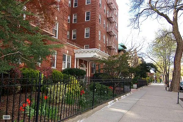 Sold by Brown Harris Stevens | media 15