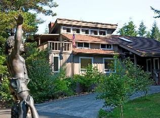 88491 Trout Pond Ln, Bandon, OR 97411