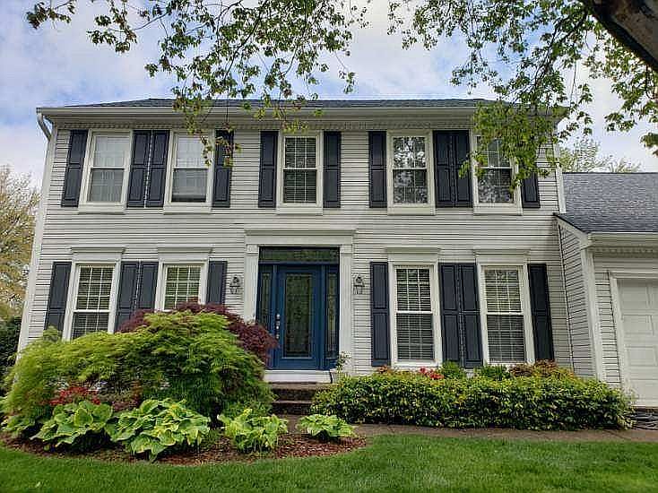 2nd image of 2652 Meadow Hall Dr