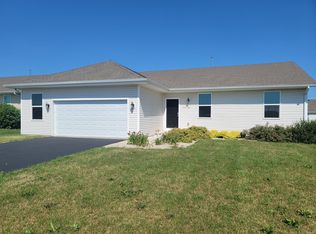 7418 Silo St, Machesney Park, IL 61115