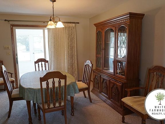 4th image of 1123 Crescent Dr