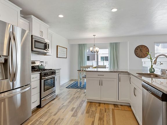 2nd image of 104 E Sawmill Row