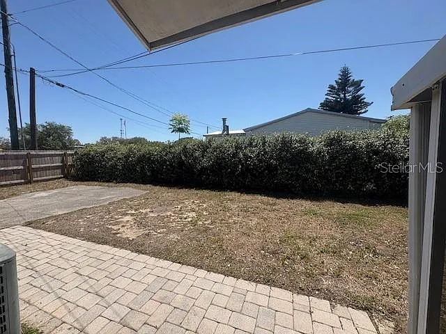 105 Sunshine Blvd — Photo 14