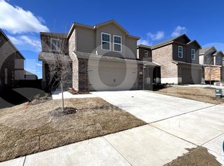 882 Breakwater Dr, Princeton, TX 75407