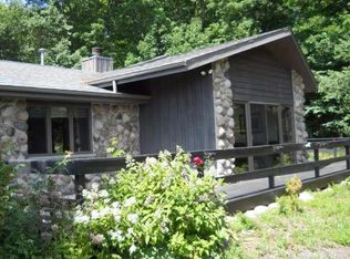 W7771 Parnell Rd, Cascade, WI 53011