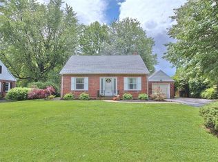 4164 Hampshire Ct, Allentown, PA 18104