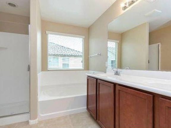 4th image of 1388 S Ponderosa Dr