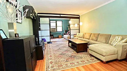 Rented by Winzone Realty Inc