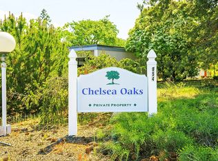 854 Twin Pines Cir, Ashland, OR 97520