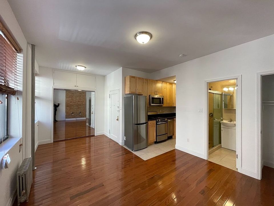 1st image of 216 E 28th St APT 3A