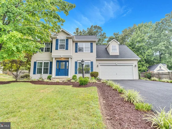 2815 Harrison Ct, Waldorf, MD 20603