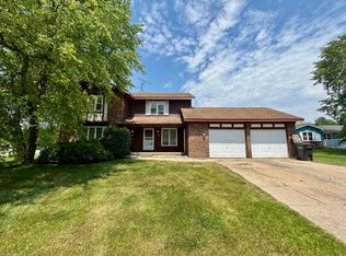 Countrywood Court SE 4544-4546, Grand Rapids, MI 49508