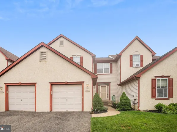 1053 Chanticleer, Cherry Hill, NJ 08003